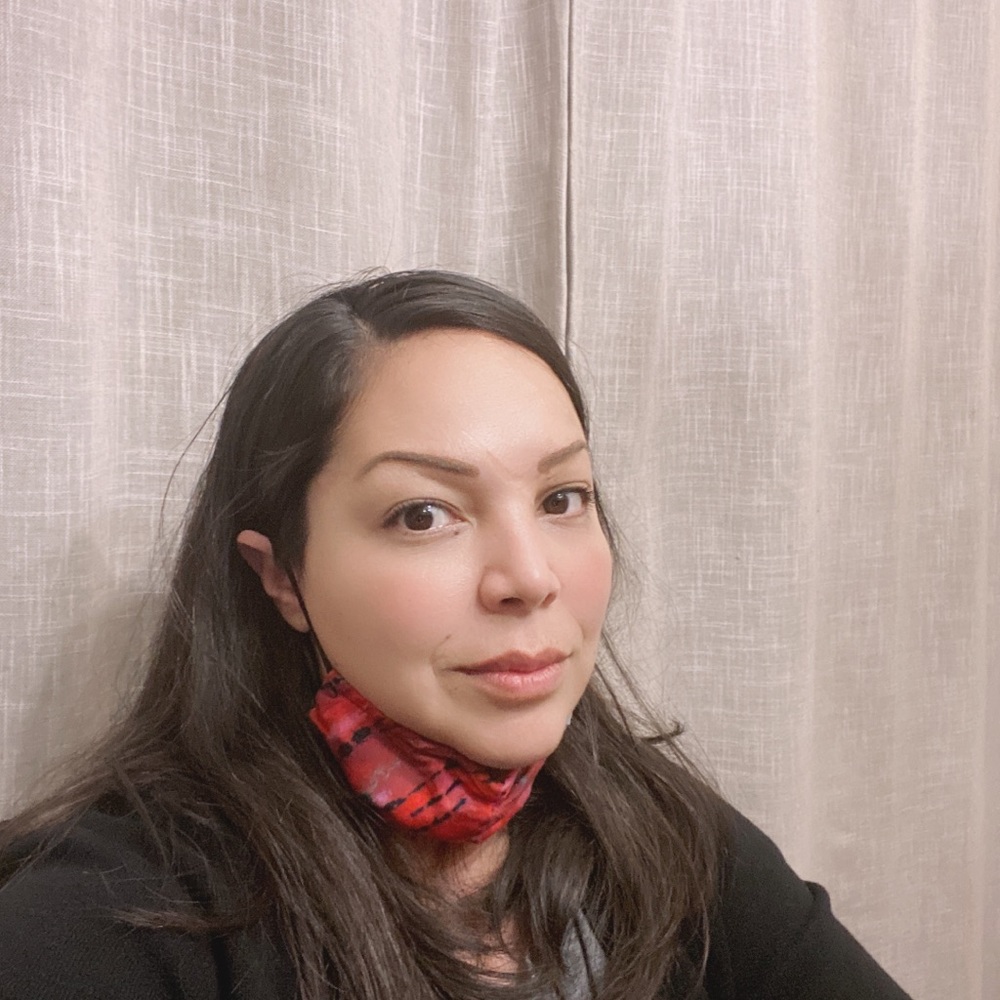 Meet your Posher, Mayra